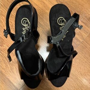 Pleaser Black Patent Heels